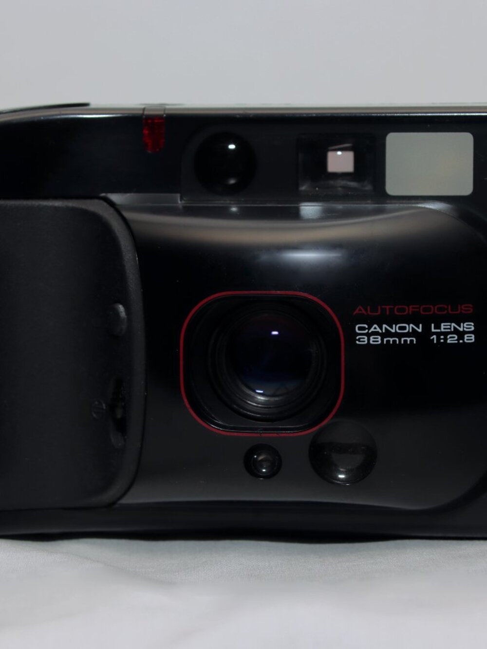 Canon Sure Shot Supreme 35mm Camera, Tested and Working with Strap and 2 Cases